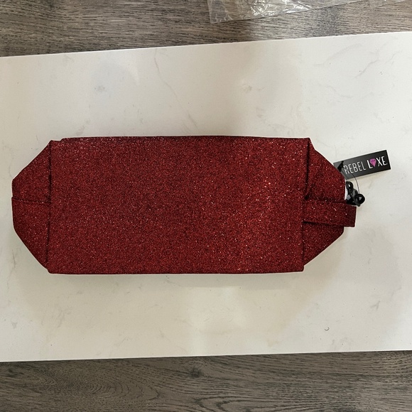 SCARLETT REBEL MAKEUP BAG WITH WHITE ZIPPER NWT - Picture 4 of 5